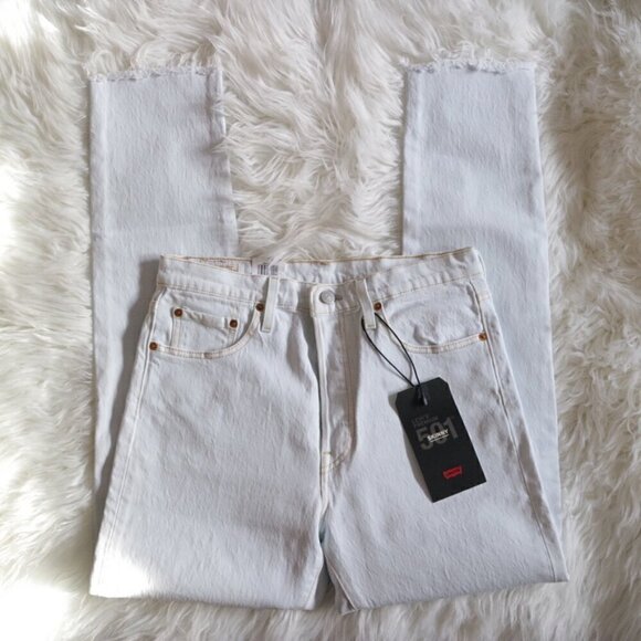 NWT Levi's 501 Jeans Size 30 High Rise Skinny Cropped Light Blue Wash - Picture 5 of 8